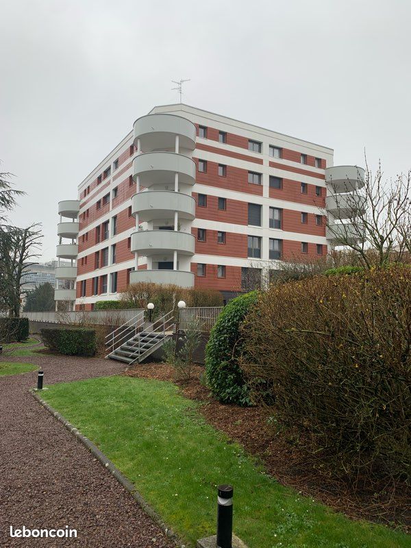 Appartement 3 pièces 66 m² · à La Madeleine · 66 m² · 1 100 €/mois