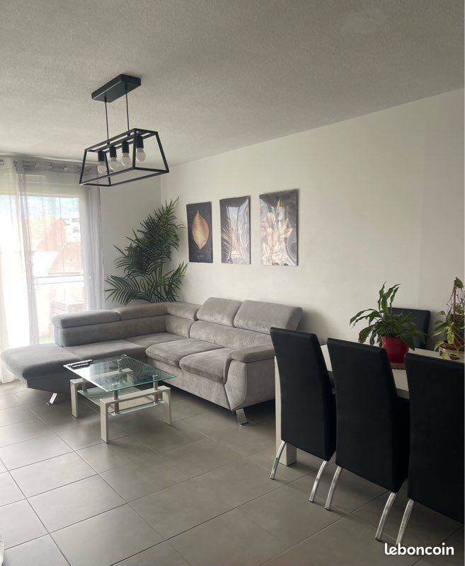 Appartement 3 pièces 72 m² · à Échirolles · 72 m² · 180 000 €