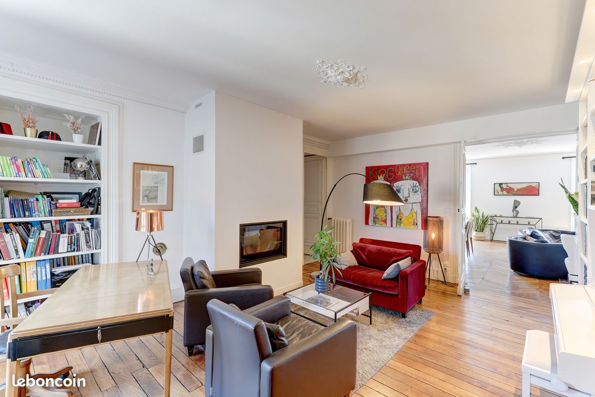 Appartement 8 pièces 267 m² · à Clermont-Ferrand · 267 m² · 875 000 €