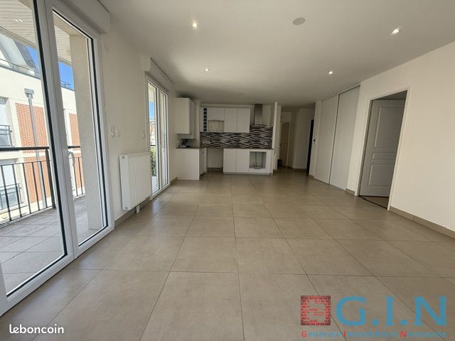 Appartement 4 pièces 74 m² · à Chartres · 74 m² · 980 €/mois