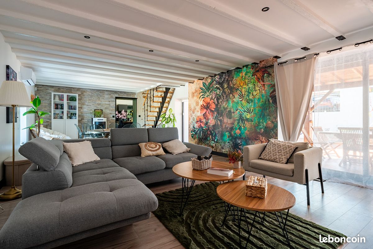 Maison 7 pièces 185 m² · à Saint-Philbert-de-Grand-Lieu · 185 m² · 535 000 €