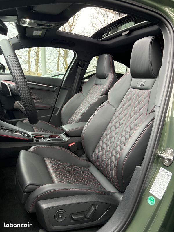 Audi A3 Berline S Line 150CH Toit Ouvrant Son Sonos Matrix LED Pack Carbone Caméra Carplay Affichage tête haute Sièges RS 18P 579/mois (image 4)