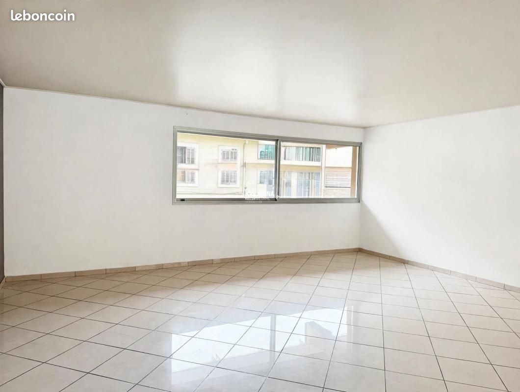 Appartement 5 pièces 150 m² · à Marseille · 150 m² · 450 000 €