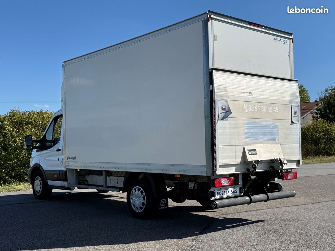 Ford TRANSIT L4 2.0 ECOBLUE 130CH TREND CAISSE HAYON (image 6)