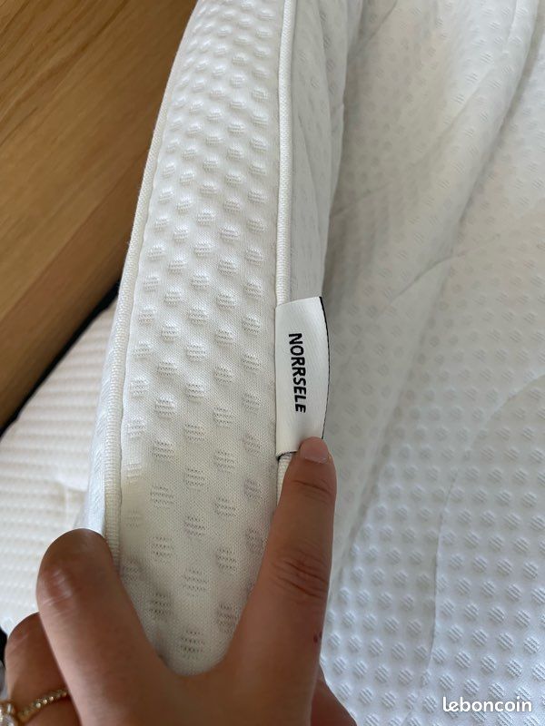 Sur matelas 180x200 IKEA (image 3)