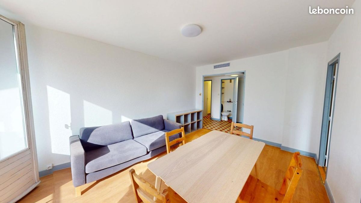 Appartement 4 pièces 12 m² · à Grenoble · 12 m² · 350 €/mois