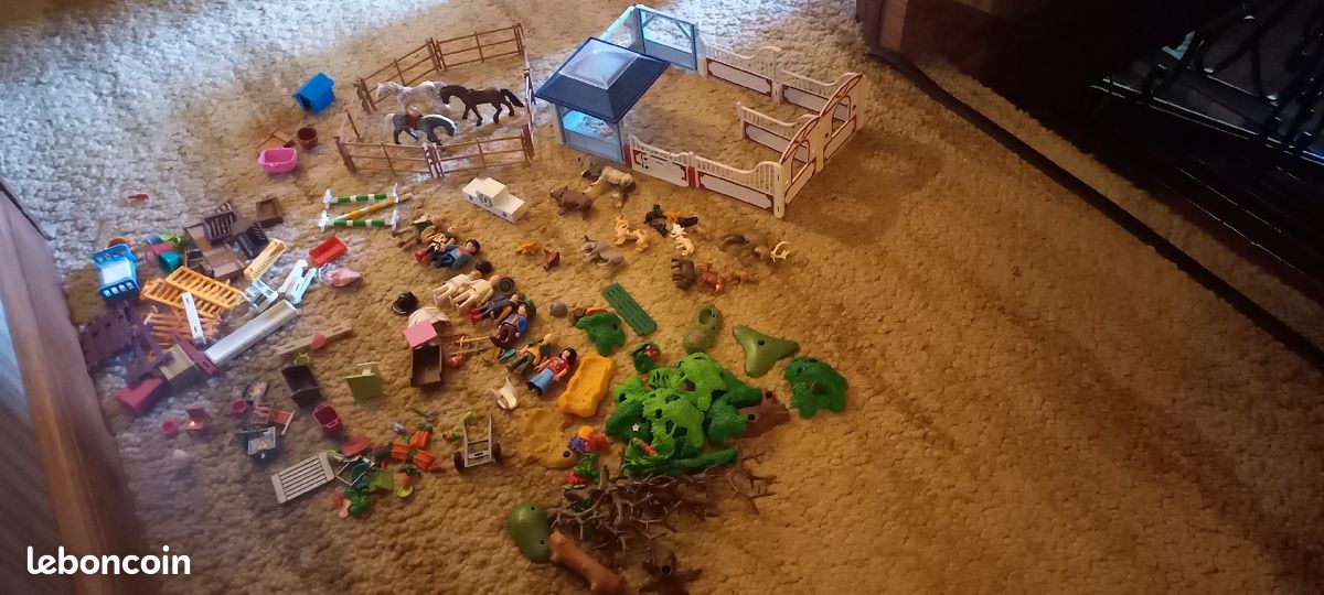 Lot de playmobil (image 1)