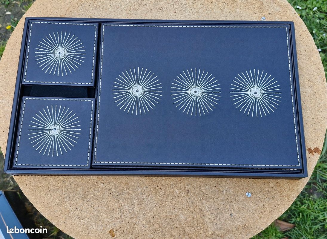 4 sous de verres et 4 dessous d'assiettes (image 1)