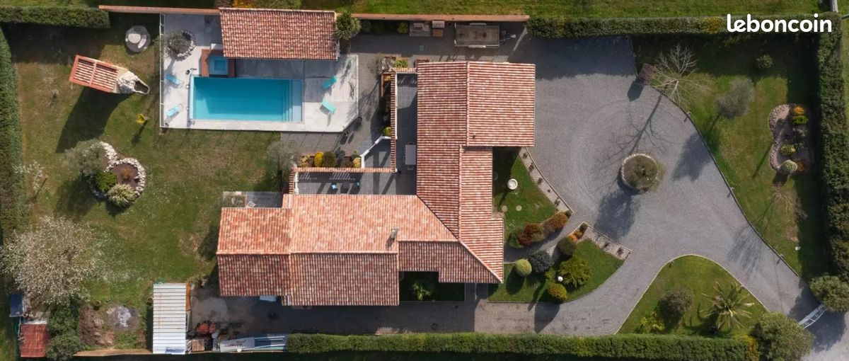 Maison 6 pièces 183 m² · à Longages · 183 m² · 460 000 €