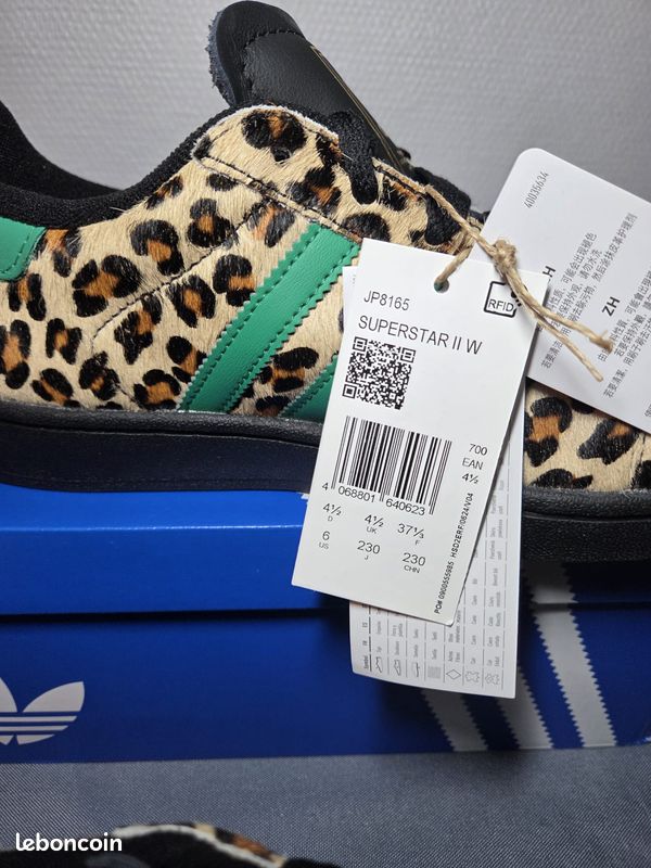 adidas gazelle silver green womens adidas Originals Women's Superstar II 