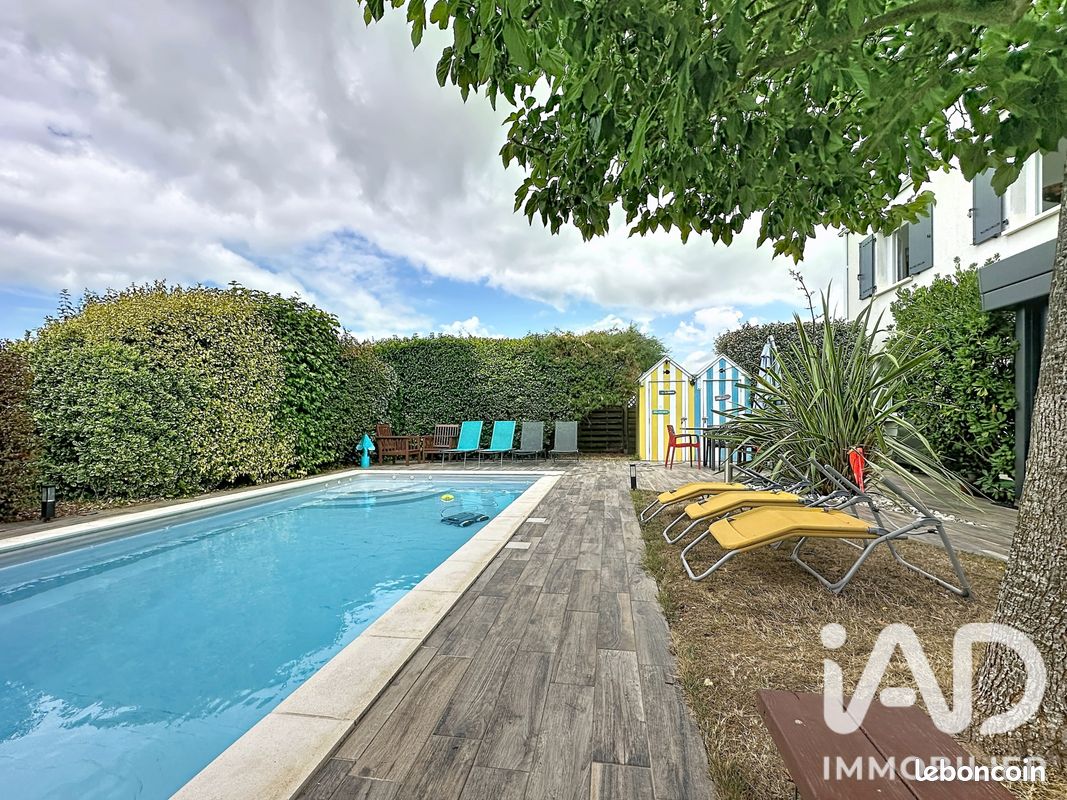 Maison 7 pièces 152 m² · à Port-des-Barques · 152 m² · 435 000 €