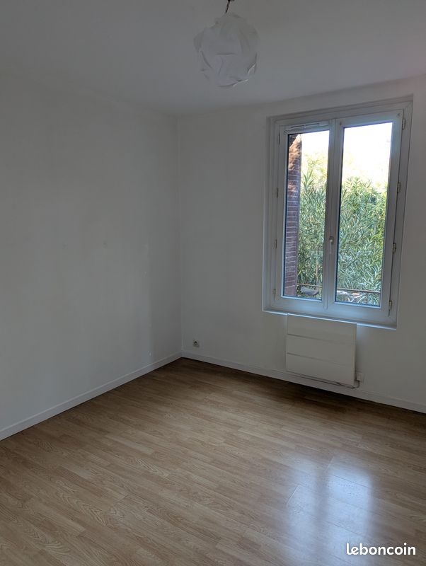 Appartement 2 pièces 21 m² · à Fontaine · 21 m² · 420 €/mois