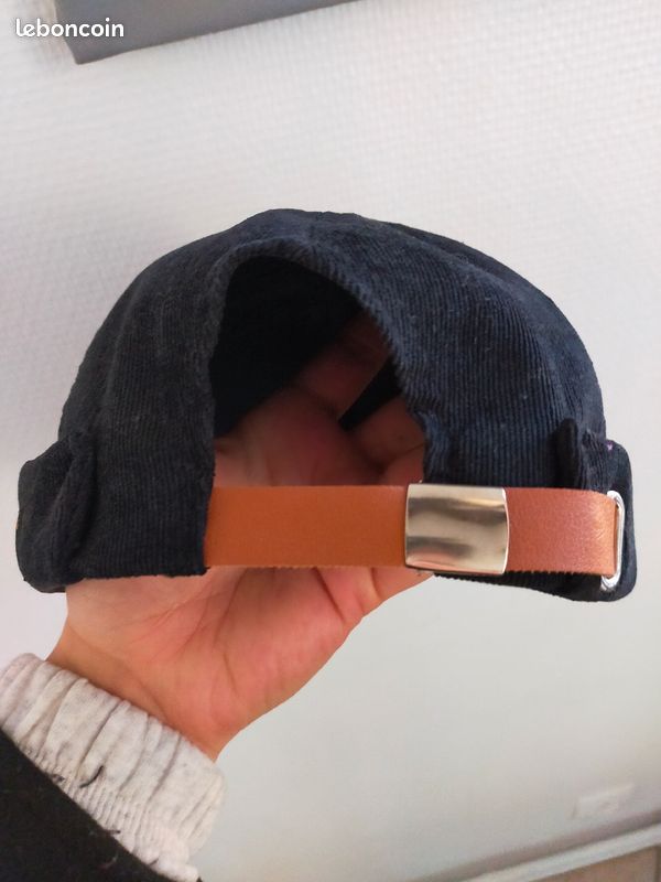 Casquette sans visiaire (image 1)