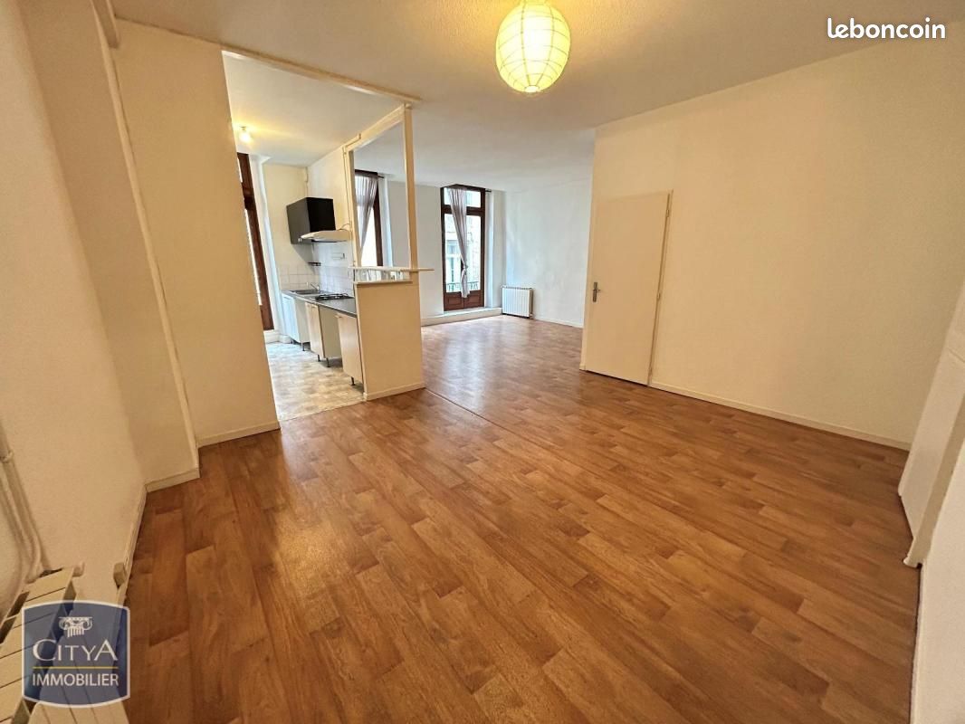 Appartement 4 pièces 87 m² · à Grenoble · 87 m² · 949 €