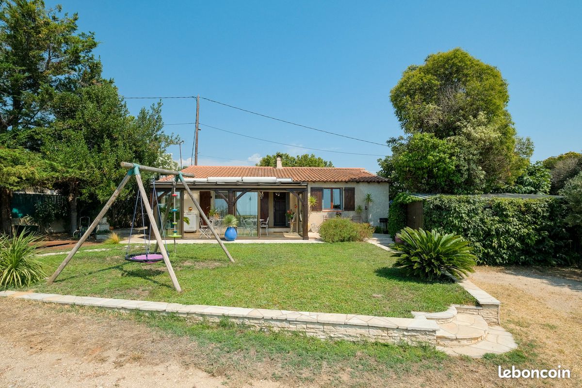 Maison 3 pièces 94 m² · à Marseille · 94 m² · 390 000 €