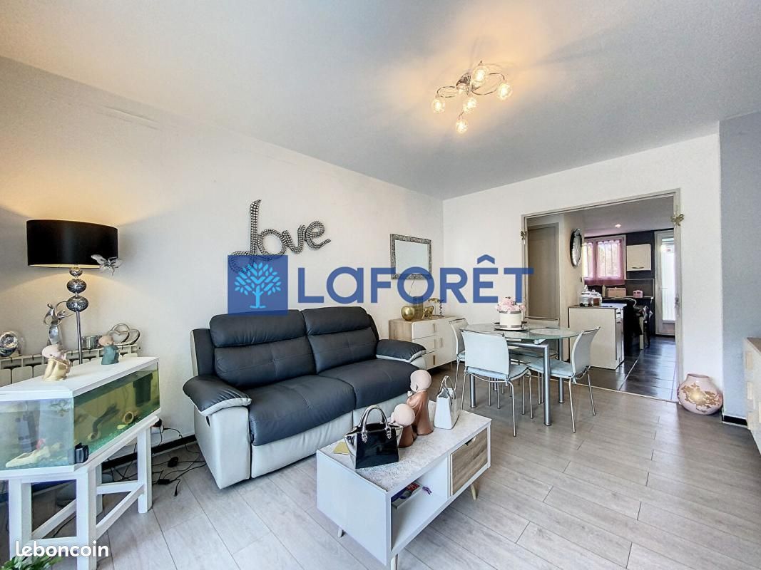 Appartement 3 pièces 60 m² · à La Garde · 60 m² · 181 800 €