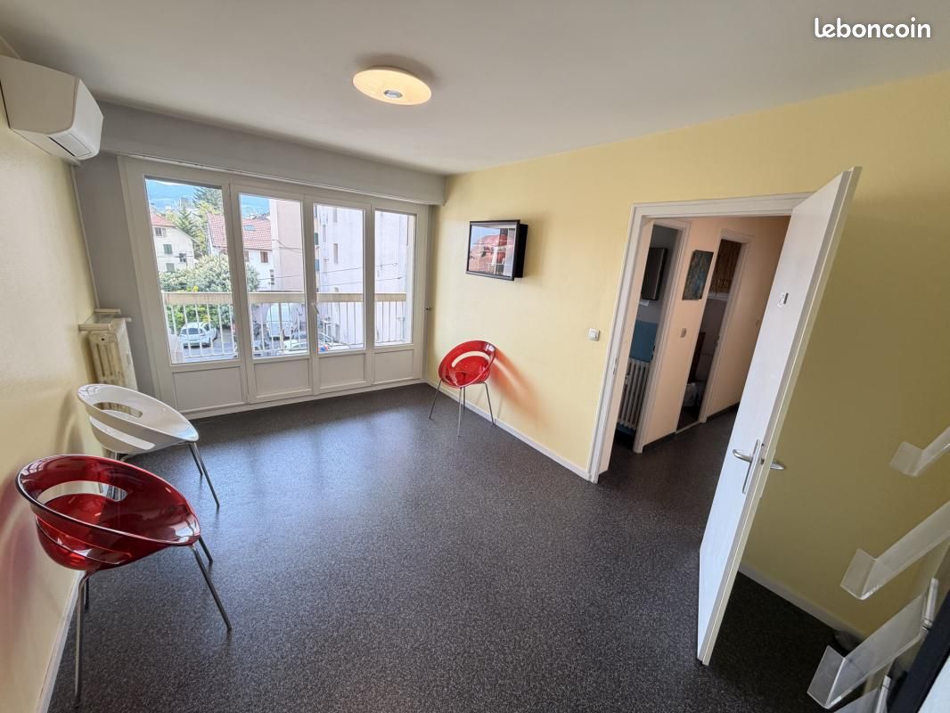 Appartement 4 pièces 98 m² · à Gaillard · 98 m² · 335 000 €