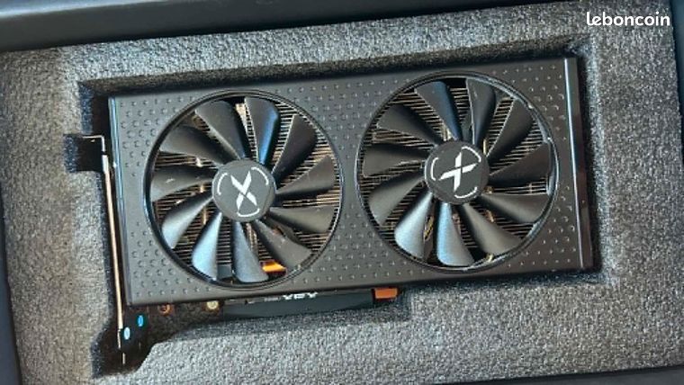 Carte Graphique AMD Radeon RX 6600XT SWIFT 210 3
