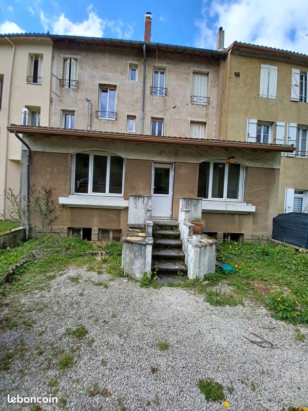 Appartement 3 pièces 79 m² · à Langogne · 79 m² · 875 €/mois