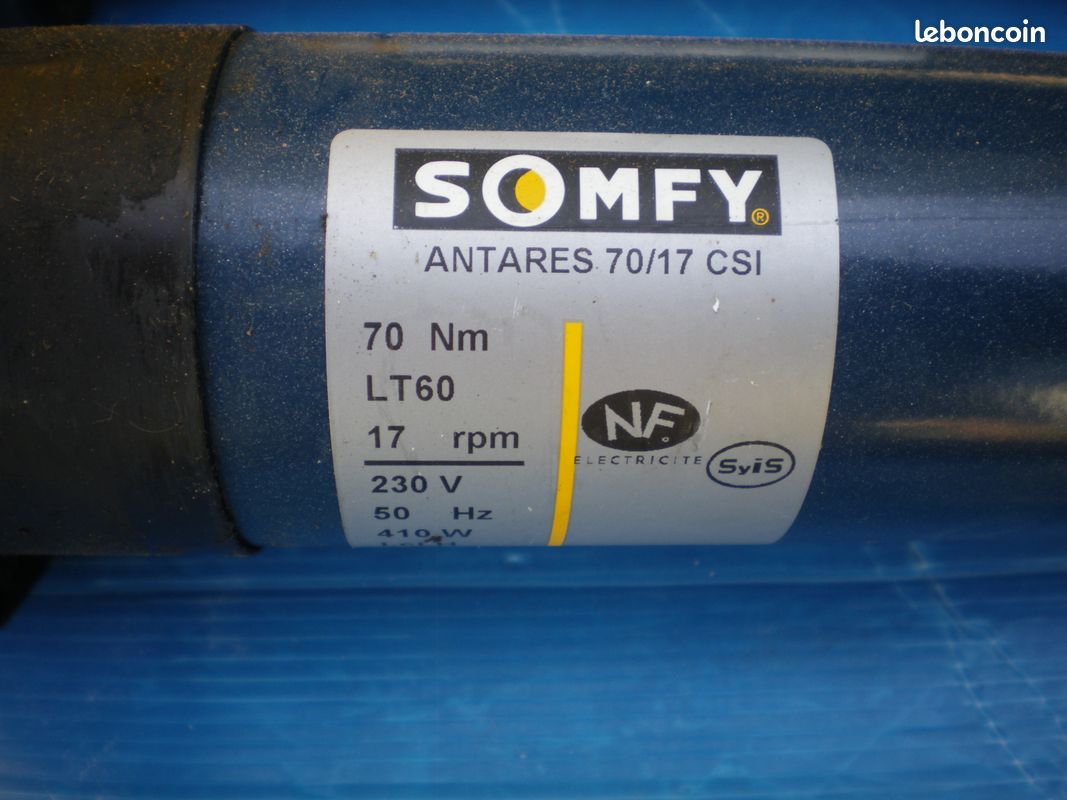 2 moteurs SOMFY filaire à manoeuvre de secours, HS (image 3)
