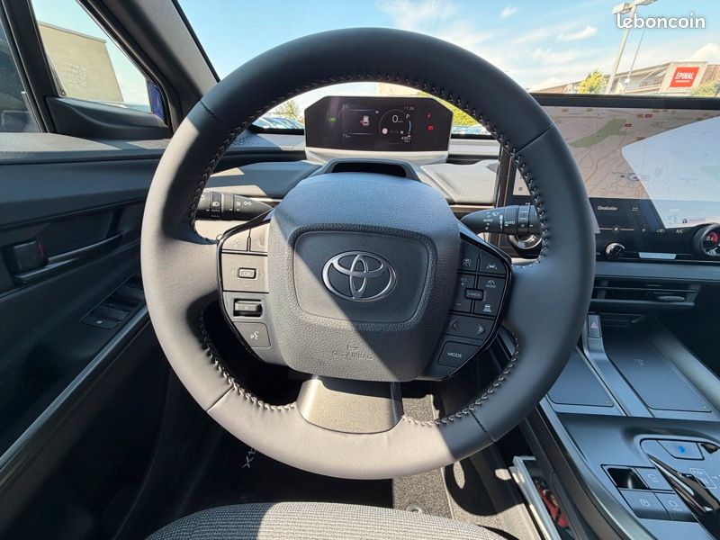 Toyota BZ4X Touring BEV 75KWH DESIGN GRANDE AUTONOMIE 224CV B (image 18)