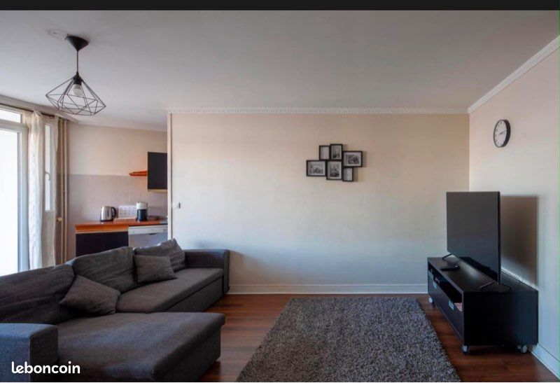 Appartement 3 pièces 69 m² · à Arcueil · 69 m² · 1 900 €