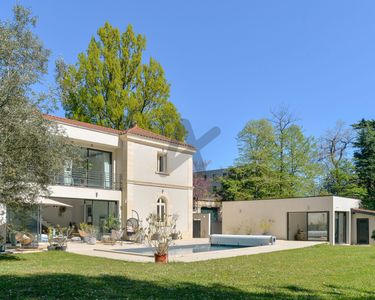 Maison 1 490 000 € - 206 m²