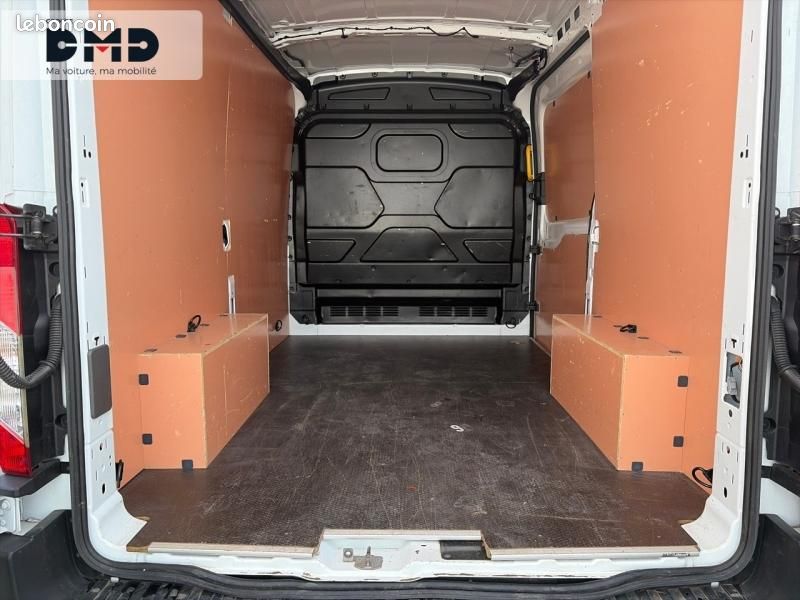 Ford Transit 2T Fg T310 L2H2 2.0 EcoBlue 130ch S&S Trend Business (image 12)