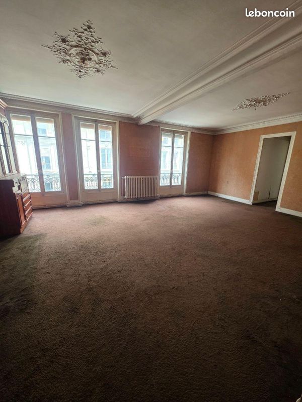 Appartement 5 pièces 110 m² · à Paris · 110 m² · 790 400 €