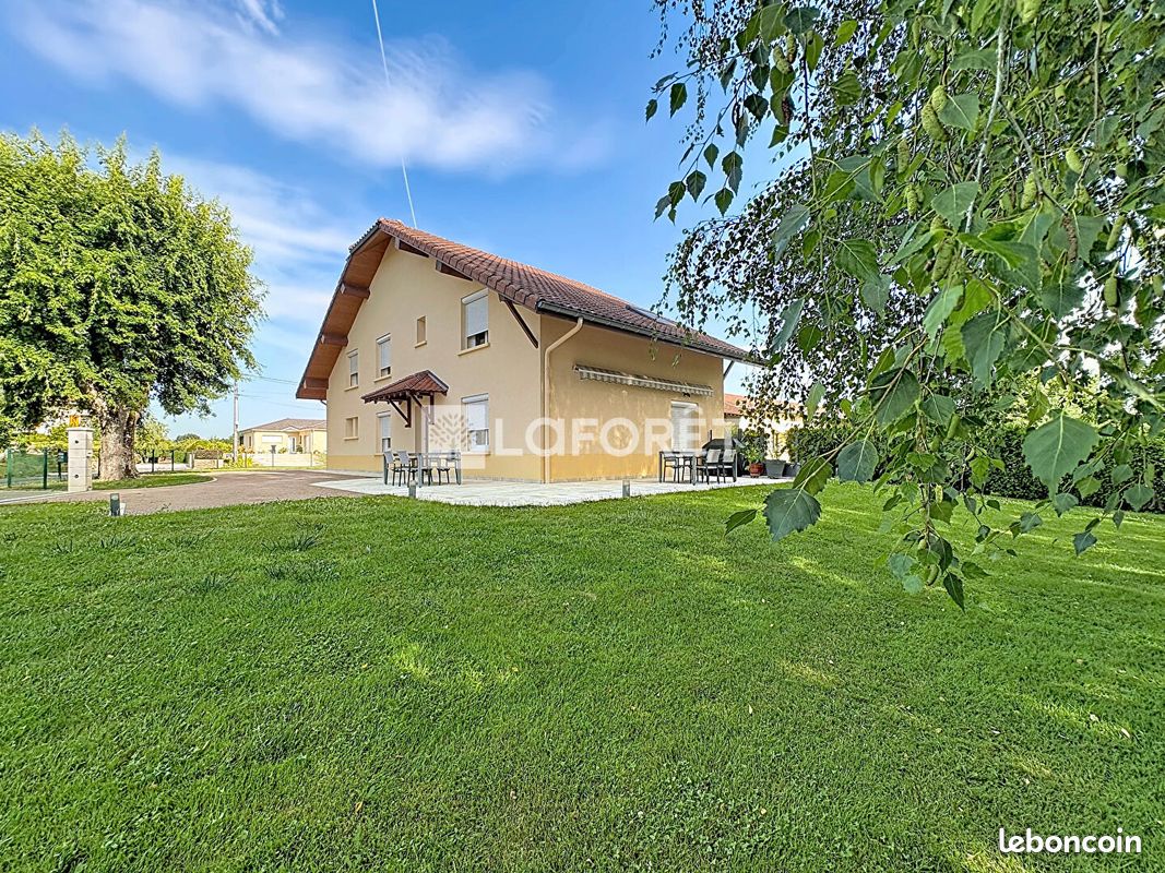 Maison 6 pièces 125 m² · à Marboz · 125 m² · 259 000 €