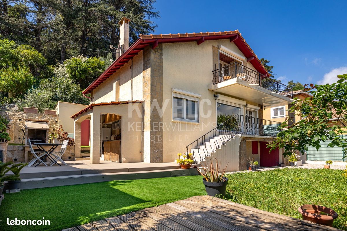 Maison 4 pièces 136 m² · à Cagnes-sur-Mer · 136 m² · 759 000 €