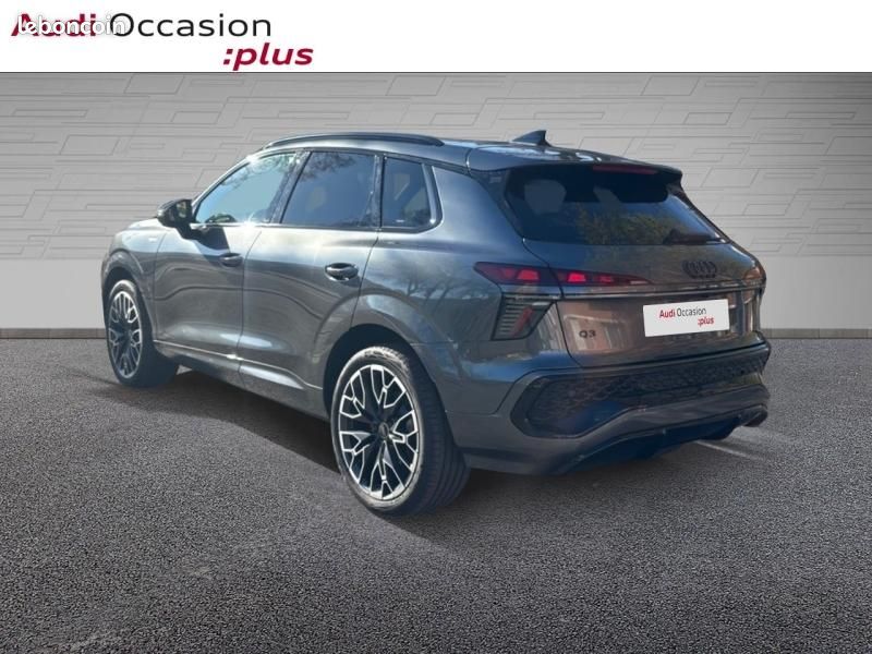 Audi Q3 1.5 TFSI 150ch Hybride S line S tronic 7 (image 10)
