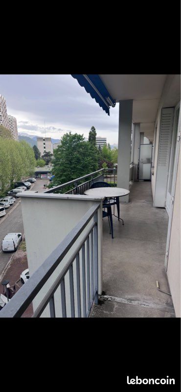 Appartement 3 pièces 84 m² · à Grenoble · 84 m² · 231 000 €