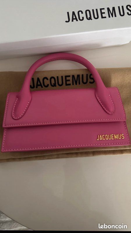 Sac jacquemus chiquito long quasi neuf Accessoires Bagagerie