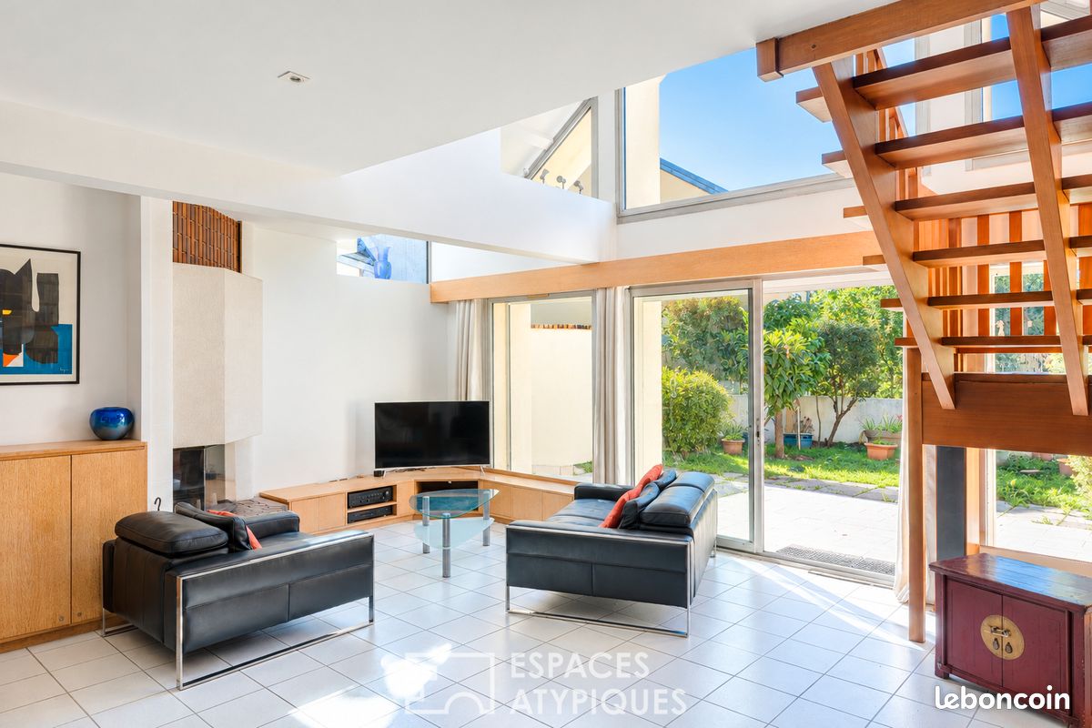 Maison 5 pièces 151 m² · à Versailles · 151 m² · 1 210 000 €