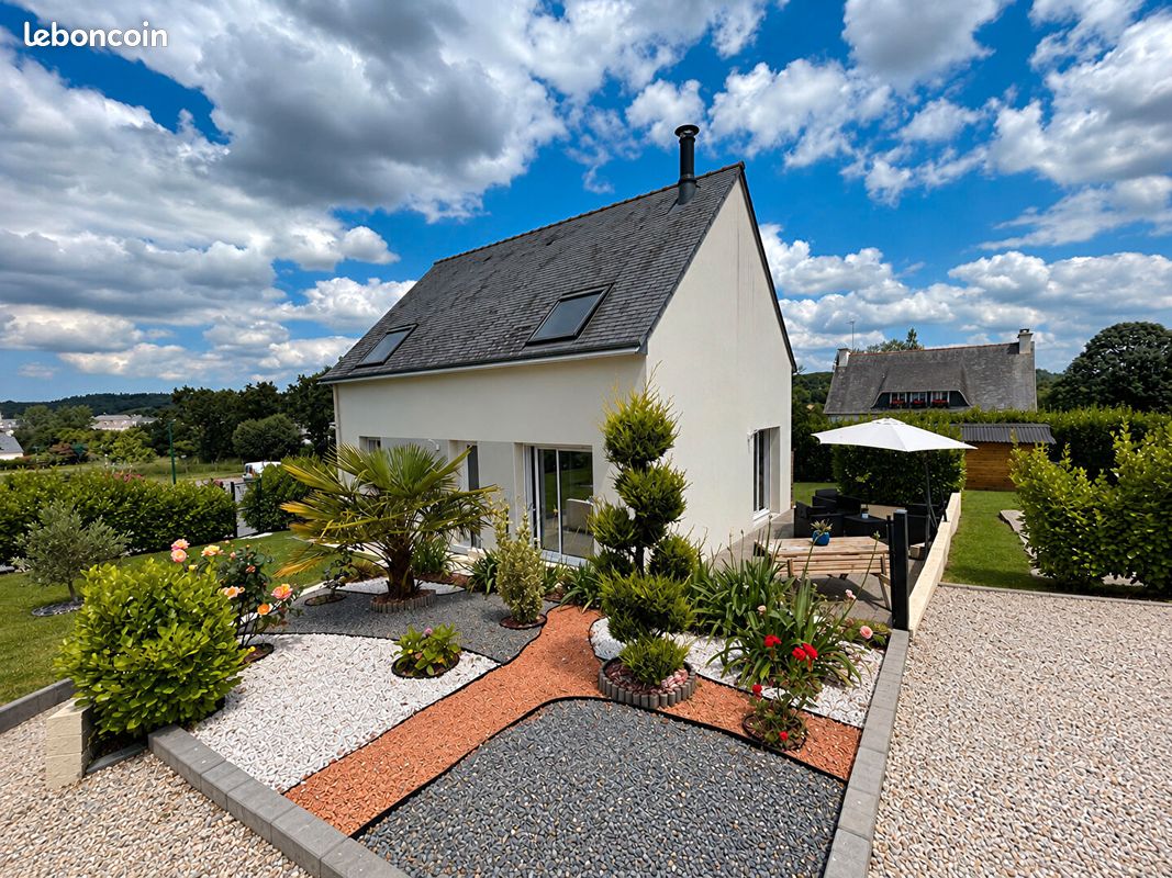 Maison 5 pièces 94 m² · au Juch · 94 m² · 265 000 €