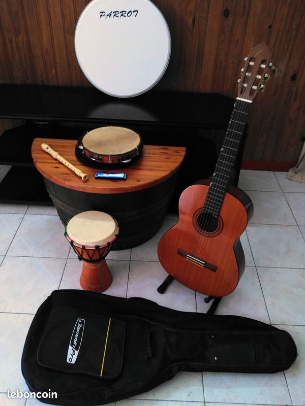 Divers instruments de musique (image 1)