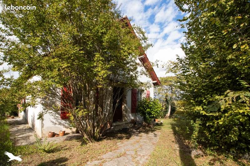 Maison 5 pièces 144 m² · à Bidache · 144 m² · 210 400 €