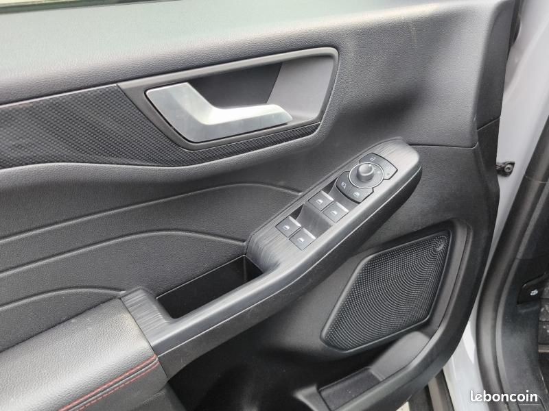 Ford Kuga 2.5 Duratec 190ch FHEV E85 Graphite Tech Edition BVA (image 20)