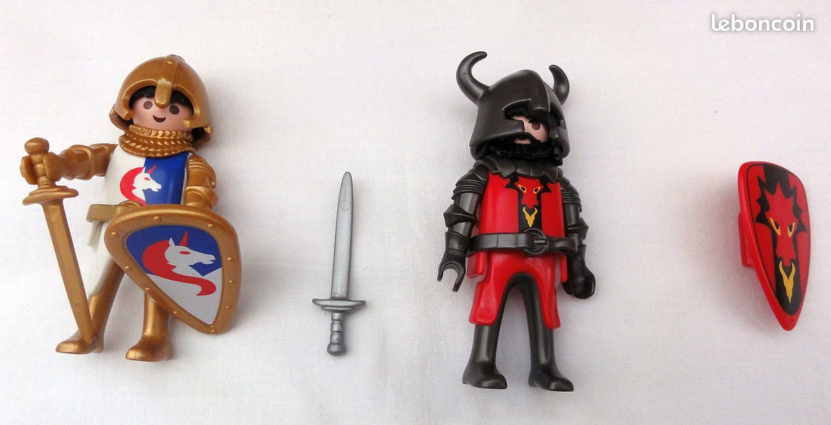 PLAYMOBIL CUSTOM PERSONNAGE SPECIALCHEVALIER SOLDAT PRUSSIEN A CHEVAL