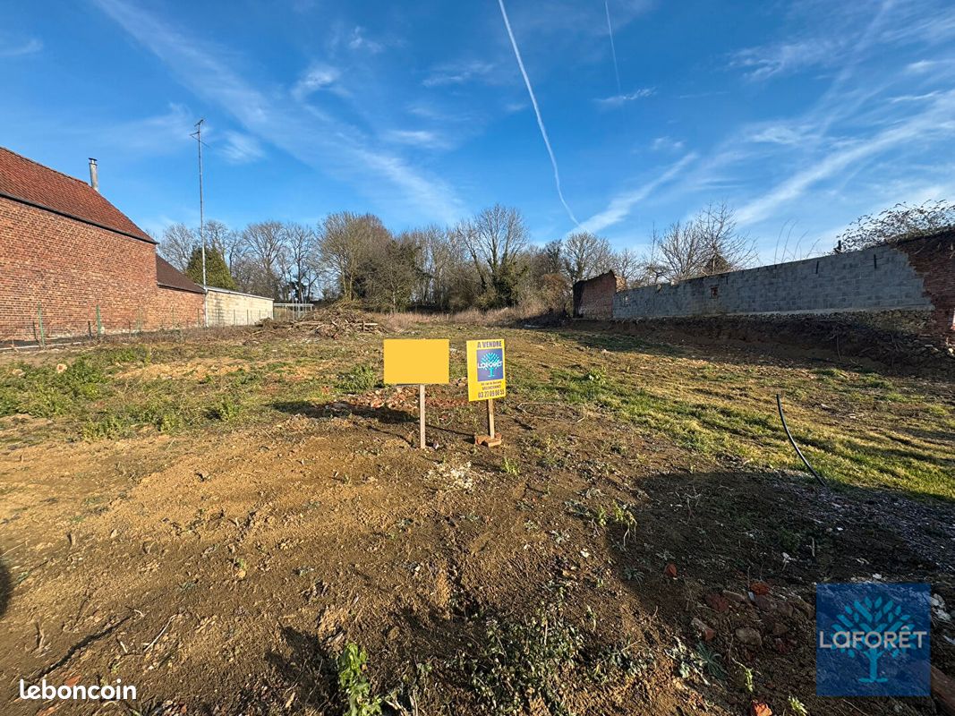 Terrain 2982 m² · à Poix-du-Nord · 2 982 m² · 69 000 €