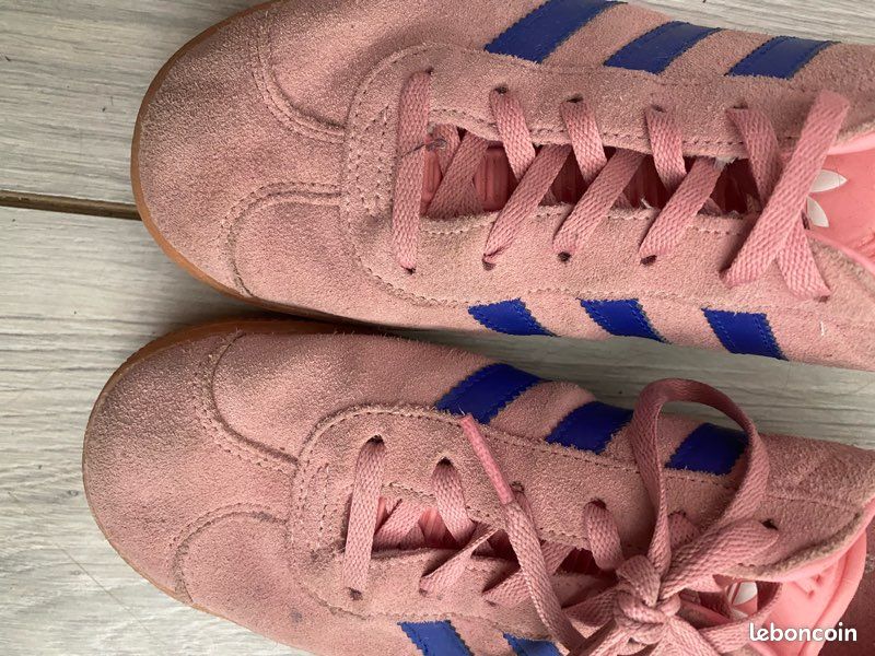 Adidas gazelle rose et bleu taille 38 (image 6)
