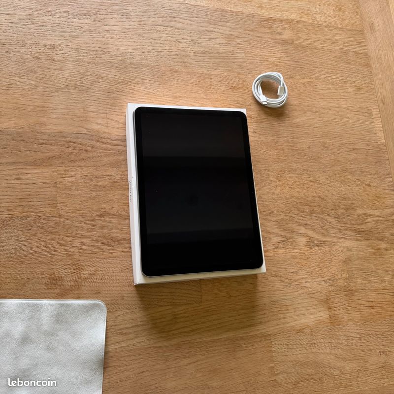 IPad Air M2 256Go 11 pouces avec cable et boite d'origine sous garanti (image 4)