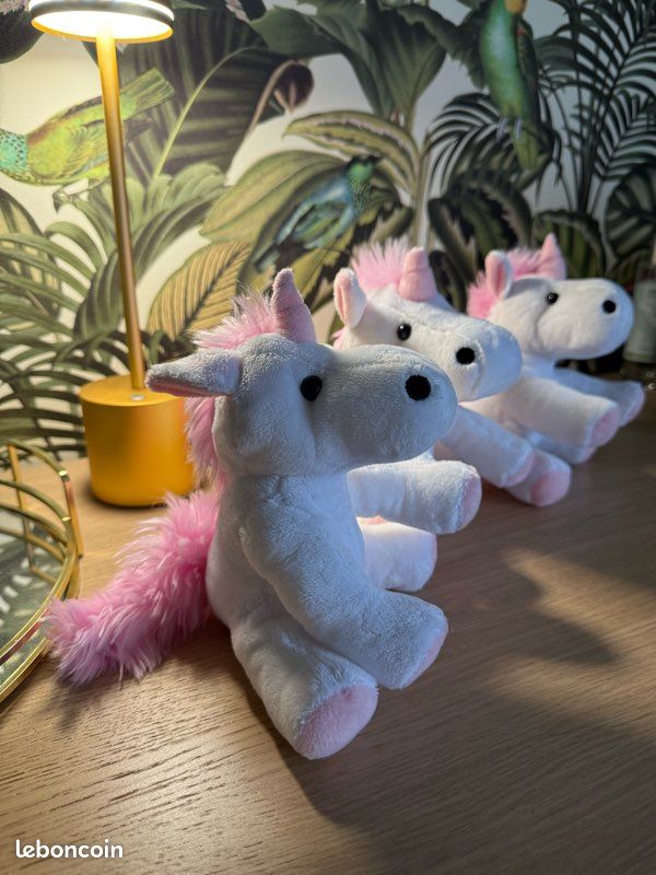Lot 3 peluches licorne neuves (image 2)