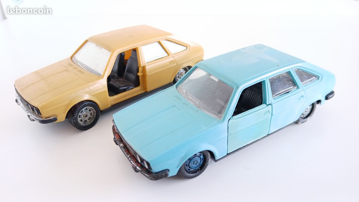 VINTAGE NOREV MINI Jet Renault 30 Nº 301.895 Métal New In Box 70'S Toy Car 1/64 EUR 49,99