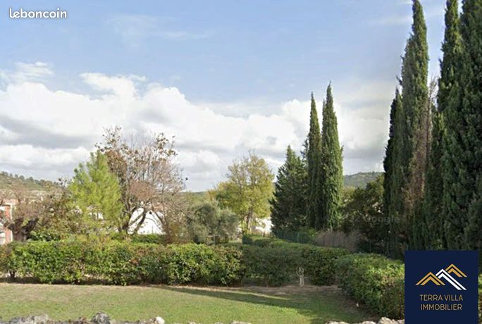 Terrain 500 m² EYGUIERES