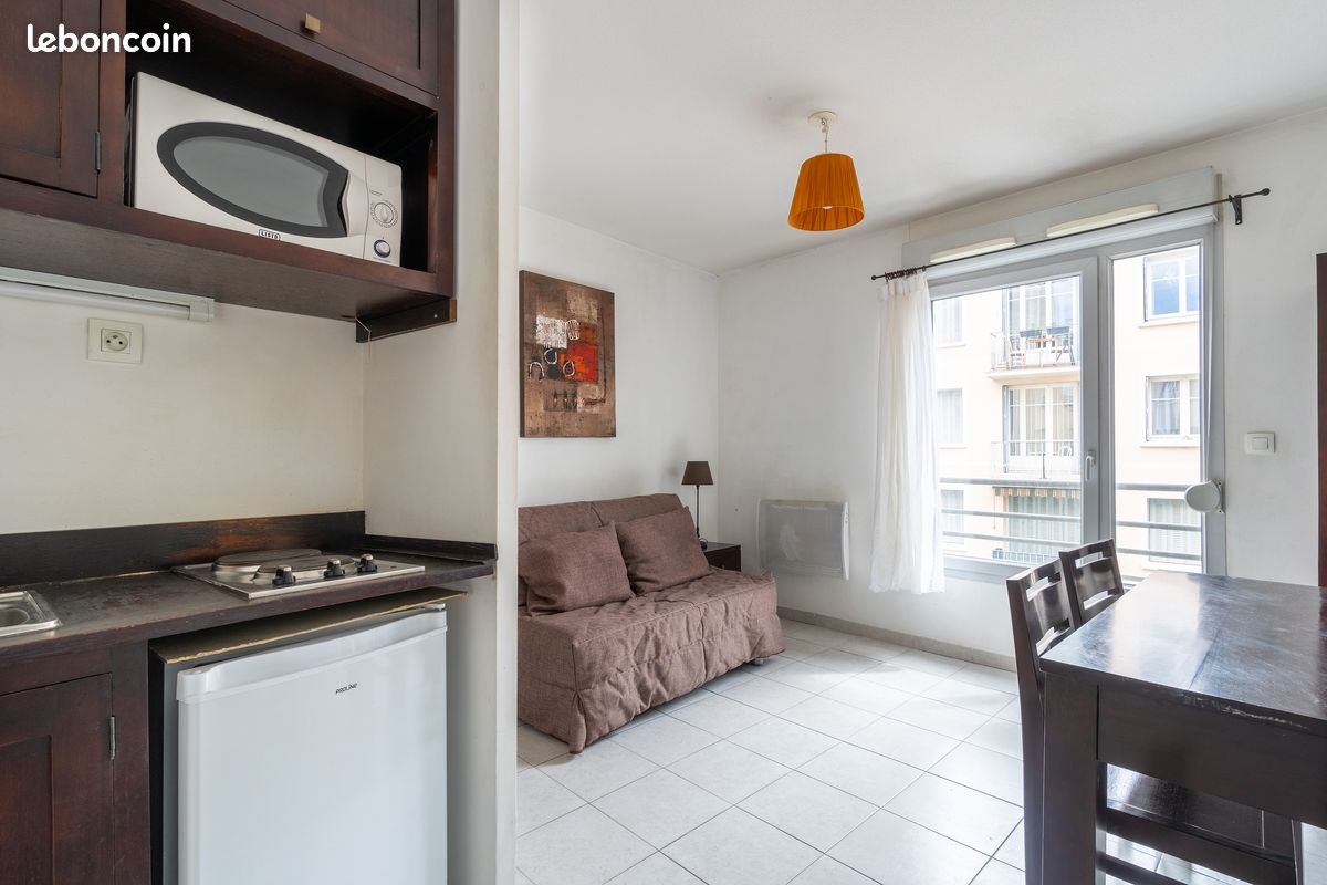 Appartement 1 pièce 17 m² · à Villeurbanne · 17 m² · 650 €/mois