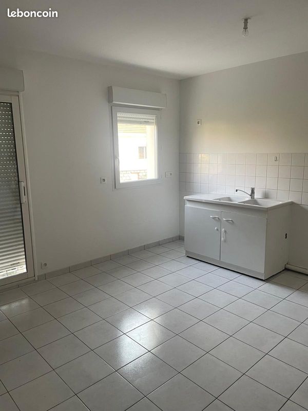 Appartement 2 pièces 55 m² · à Viry-Châtillon · 55 m² · 950 €/mois