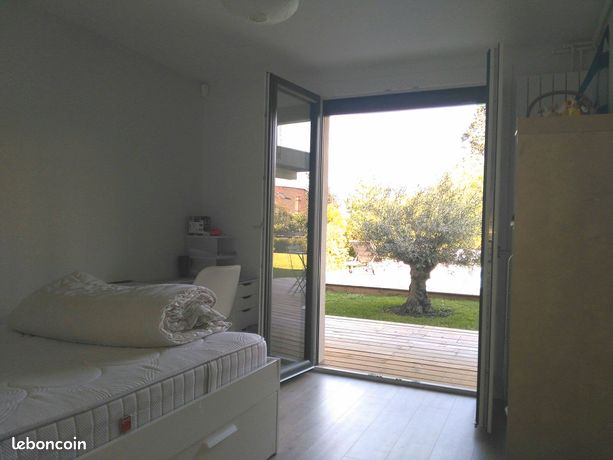 Studio chambre dans villa