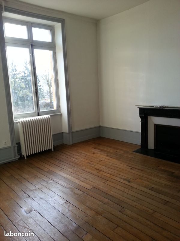 Appartement 2 pièces 44 m² · à Sedan · 44 m² · 496 €